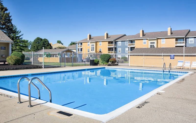 Swimming pool with sundeck